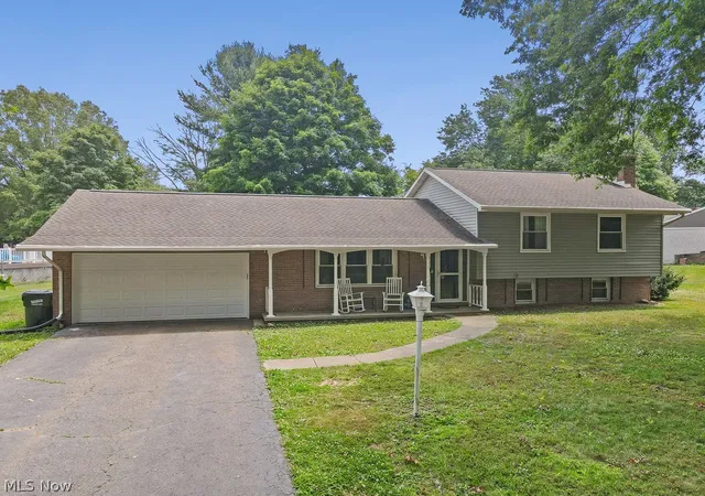 Homes for sale in Alliance, OH | 13166 Meadow St Ne, Alliance, OH 44601 | MLS# 5224256