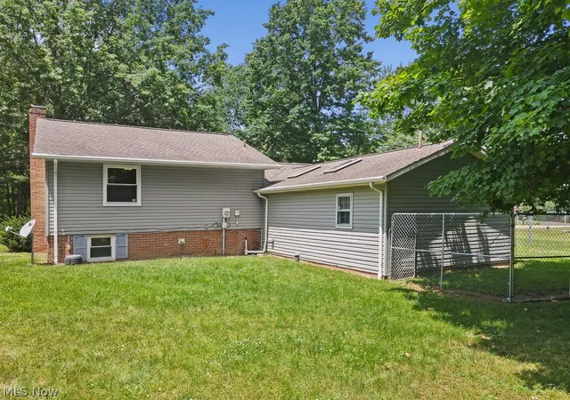 Homes for sale in Alliance, OH | 13166 Meadow St Ne, Alliance, OH 44601 | MLS# 5224256