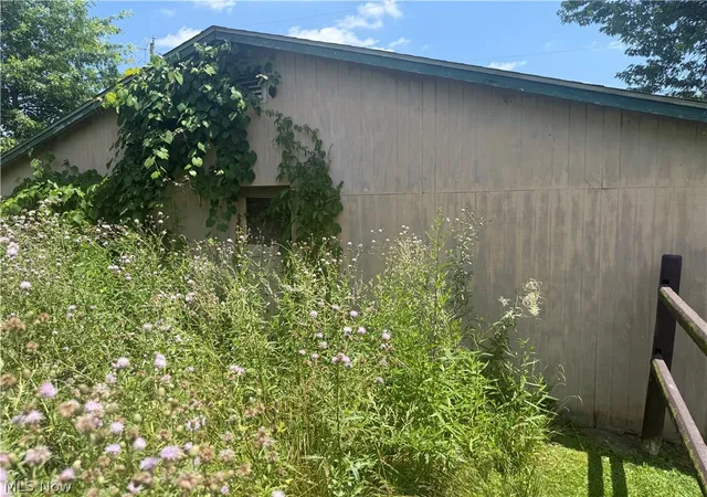 Homes for sale in Uhrichsville, OH | 311 Mcconnell St, Uhrichsville, OH 44683 | MLS# 5224302