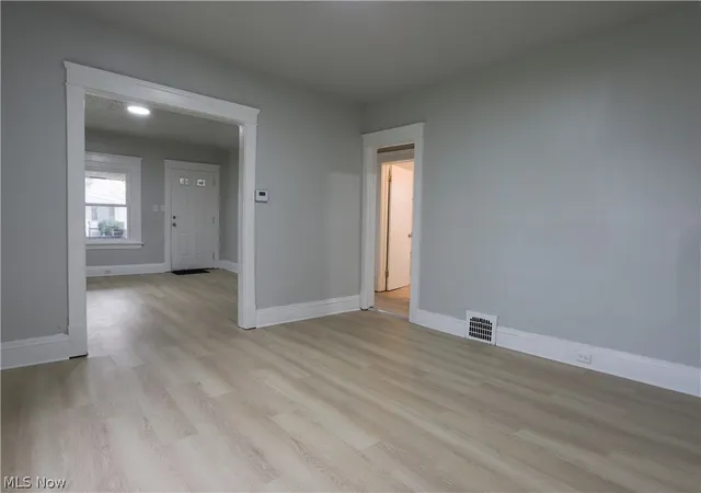 Homes for sale in Cleveland, OH | 3598 E 149Th St, Cleveland, OH 44120 | MLS# 5222096