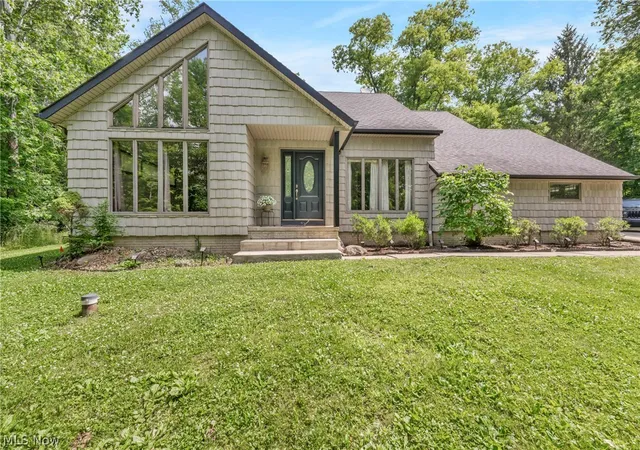Homes for sale in Medina, OH | 2765 Sharon Copley Rd, Medina, OH 44256 | MLS# 5224295