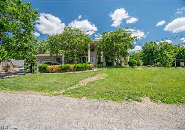 Homes for sale in Salem, OH | 1710 W State St, Salem, OH 44460 | MLS# 5222964