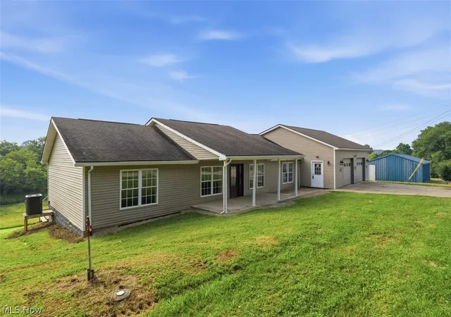 Homes for sale in Washington, WV | 1484 Lake Washington Road, Washington, WV 26181 | MLS# 5223938