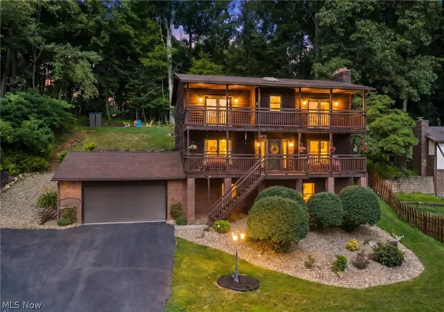 2nd image of 4866 Provens Dr, Green, OH 44319 | MLS# 5223854