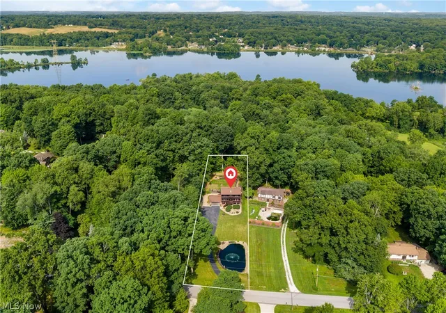 49th image of 4866 Provens Dr, Green, OH 44319 | MLS# 5223854