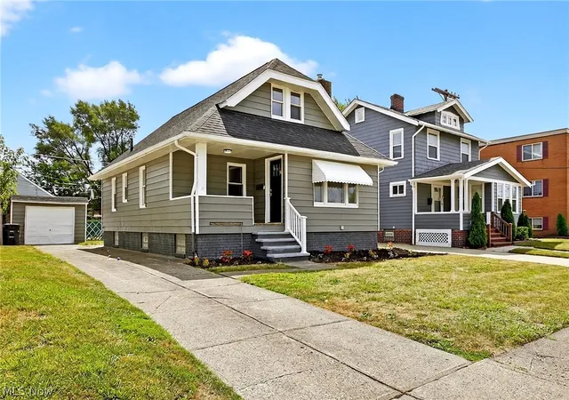 3rd image of 3615 W 147Th St, Cleveland, OH 44111 | MLS# 5224026
