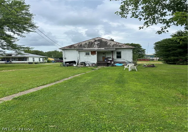 Homes for sale in Cambridge, OH | 823 Graham Ave, Cambridge, OH 43725 | MLS# 5223638