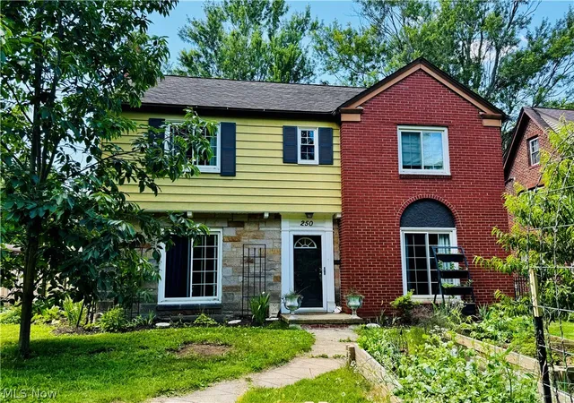 45th image of 250 Malden St, Akron, OH 44313 | MLS# 5220992