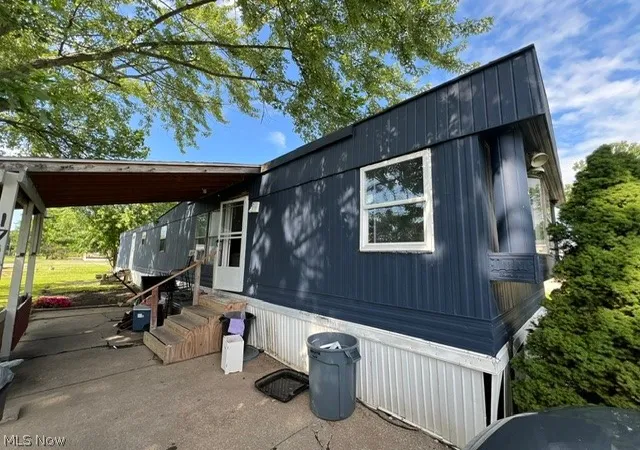 1st image of 1719 Robin Cir, Ashtabula, OH 44004 | MLS# 5224293