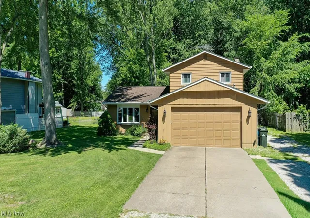 40th image of 853 Alameda Ave, Sheffield Lake, OH 44054 | MLS# 5223866
