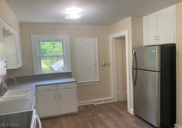 Photo 3 of Sale Pending at 4977 Damon, Warren, OH 44483 | MLS# 5224434 | Listing updated on 2026-08-24