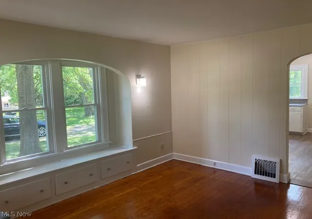 Photo 4 of Sale Pending at 4977 Damon, Warren, OH 44483 | MLS# 5224434 | Listing updated on 2026-08-24