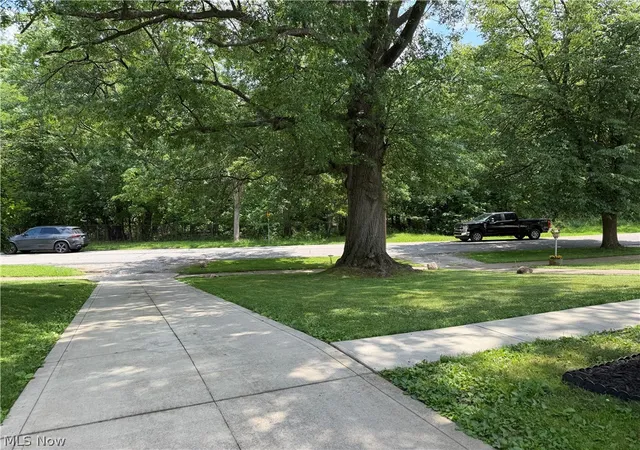 Homes for sale in Parma, OH | 6020 S Park Blvd, Parma, OH 44134 | MLS# 5224246