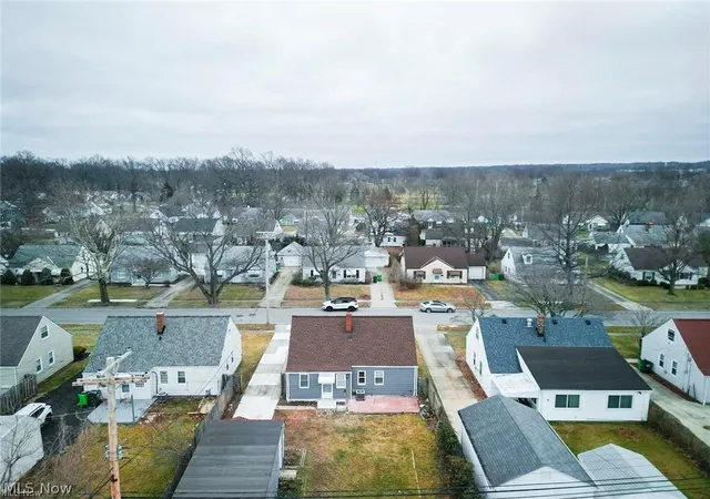27th image of 380 E 232nd St, Euclid, OH 44123 | MLS# 5224453
