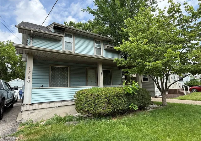 1st image of 1360 Meadowbrook Ave Se, Warren, OH 44484 | MLS# 5223380