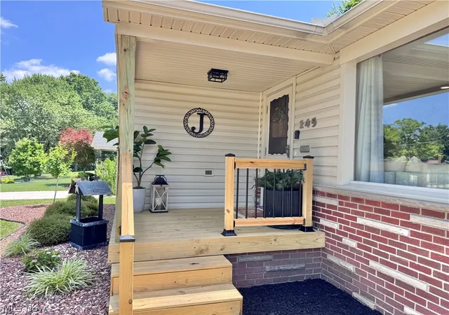 4th image of 145 Village Blvd, Canfield, OH 44406 | MLS# 5224391