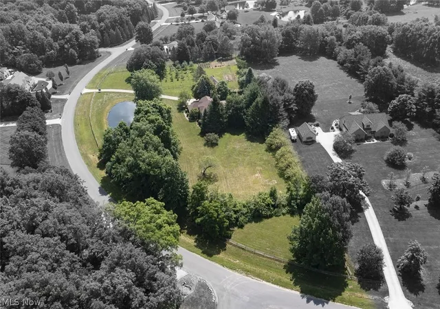 Photo 4 of Single family home for sale at 3815 W Sweet Briar Dr, Medina, OH 44256 | MLS# 5221508 | Listing updated on 2026-08-31