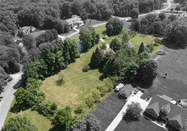 Photo 5 of Single family home for sale at 3815 W Sweet Briar Dr, Medina, OH 44256 | MLS# 5221508 | Listing updated on 2026-08-31