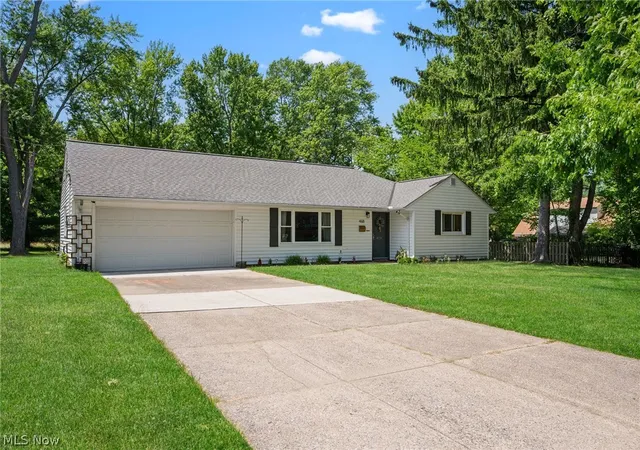 2nd image of 468 Karl Dr, Richmond Heights, OH 44143 | MLS# 5224148