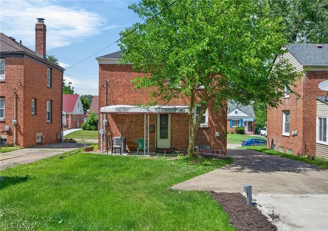 Homes for sale in Maple Heights, OH | 18412 Waterbury Ave, Maple Heights, OH 44137 | MLS# 5224474