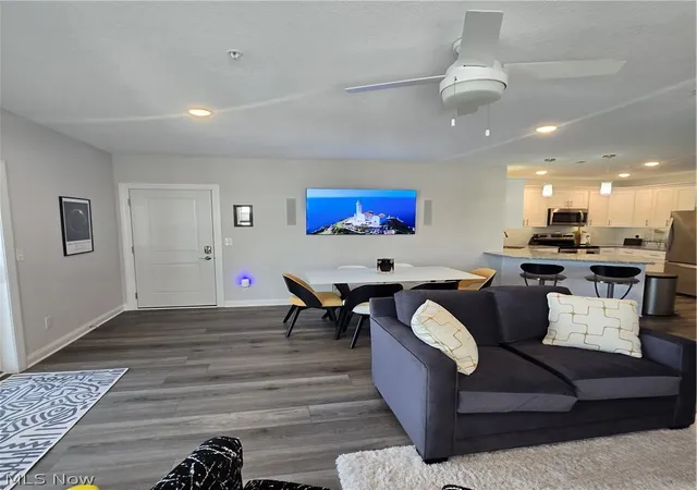 Photo 4 of Sale Pending at 2731 S Harbor Bay Dr #1122, Lakeside Marblehead, OH 43440 | MLS# 5220989 | Listing updated on 2026-07-29