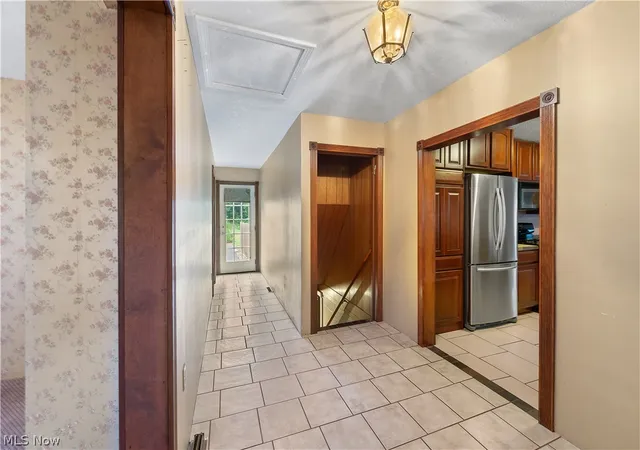 2nd image of 6788 Poland Center Dr, Poland, OH 44514 | MLS# 5224492