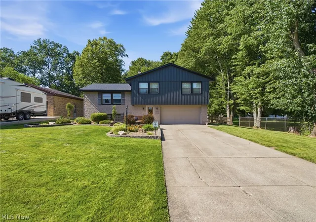 3rd image of 4043 Dennis Ln, Brunswick, OH 44212 | MLS# 5223773