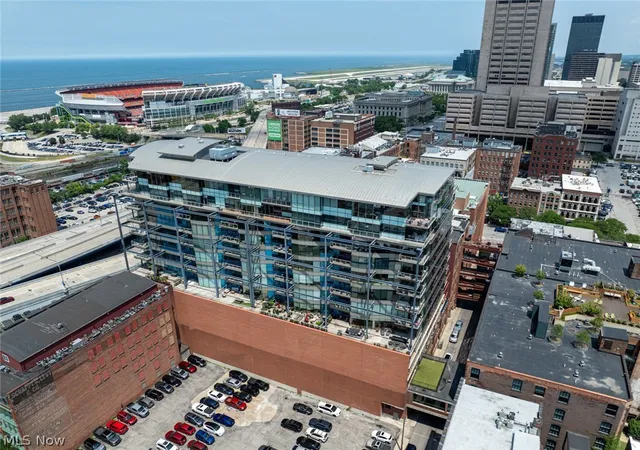 2nd image of 701 W Lakeside Ave #606, Cleveland, OH 44113 | MLS# 5224276