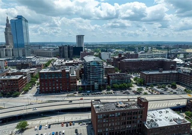 2nd image of Pinnacle Condominiums, Cleveland, OH 44113