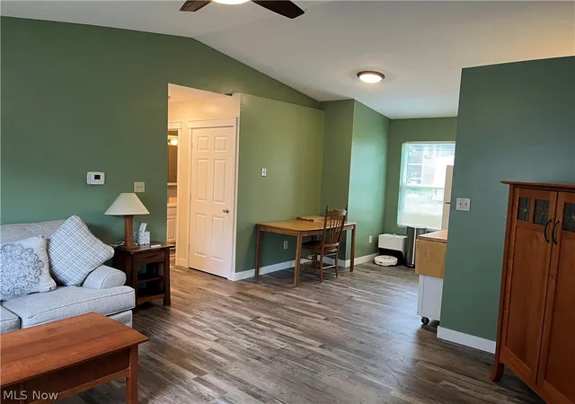 2nd image of 991 Nevin Street, Akron, OH 44310 | MLS# 5224368