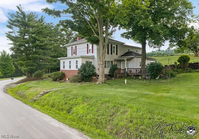 1st image of 2011 Gordon Rd Nw, Dover, OH 44622 | MLS# 5224552
