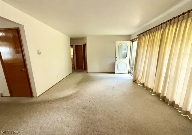 4th image of 142 N Main St N, Youngstown, OH 44515 | MLS# 5224547