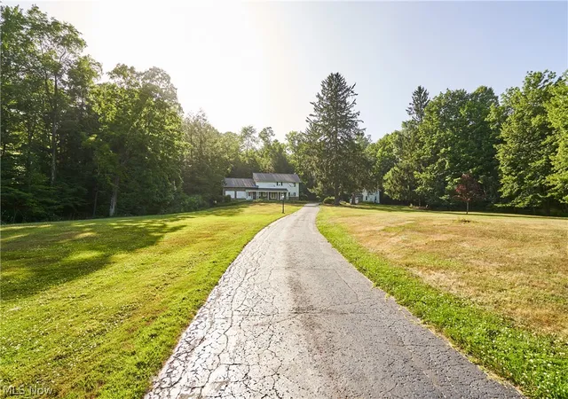 2nd image of 10331 Butternut Rd, Chesterland, OH 44026 | MLS# 5224281