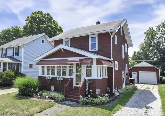 4th image of 1944 E 45Th St, Ashtabula, OH 44004 | MLS# 5223400