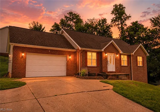 1st image of 1 Edinburgh Wy, Saint Clairsville, OH 43950 | MLS# 5224567