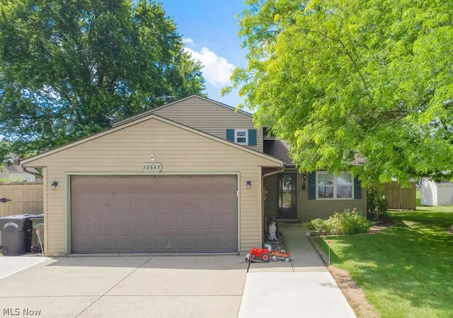 1st image of 38667 Chestnut Ridge Rd, Elyria, OH 44035 | MLS# 5223171