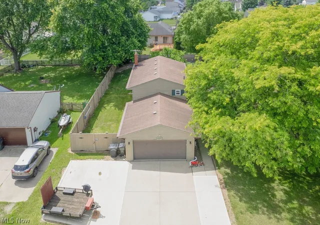 3rd image of 38667 Chestnut Ridge Rd, Elyria, OH 44035 | MLS# 5223171