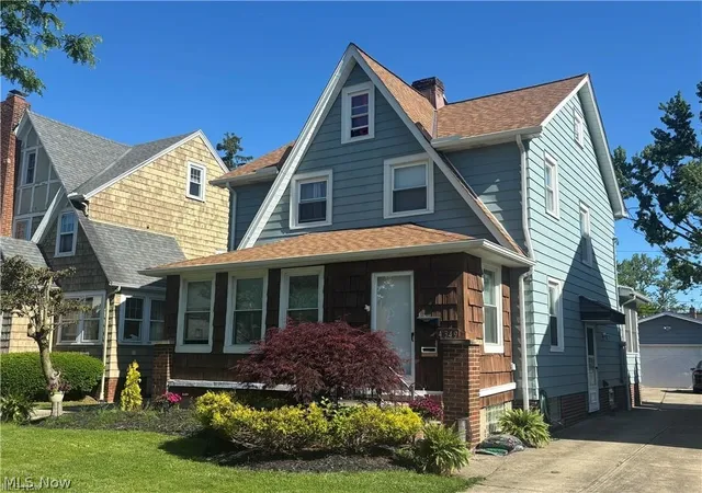 Homes for sale in South Euclid, OH | 4349 Ardmore Rd, South Euclid, OH 44121 | MLS# 5224626