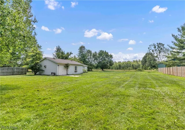 Photo 2 of Single family home for sale at 5550 Avon Belden Rd, North Ridgeville, OH 44039 | MLS# 5224329 | Listing updated on 2026-08-20