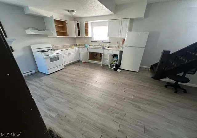 Photo 4 of Sale Pending at 521 23 Street, Lorain, OH 44052 | MLS# 5224449 | Listing updated on 2026-08-03