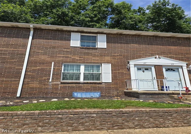1st image of 27 Campbell Dr, Parkersburg, WV 26104 | MLS# 5224647