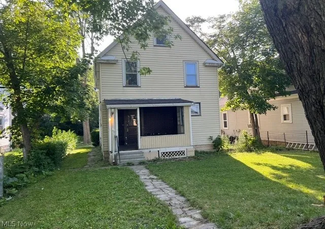 Homes for sale in Lorain, OH | 2407 Livingston Ave, Lorain, OH 44052 | MLS# 5224446