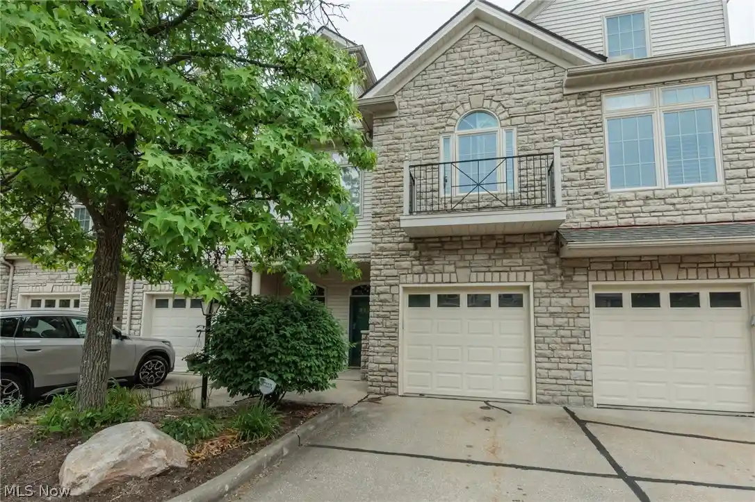 Condo for sale at 3192 Richmond Rd, Beachwood, OH 44122 | MLS# 5224534