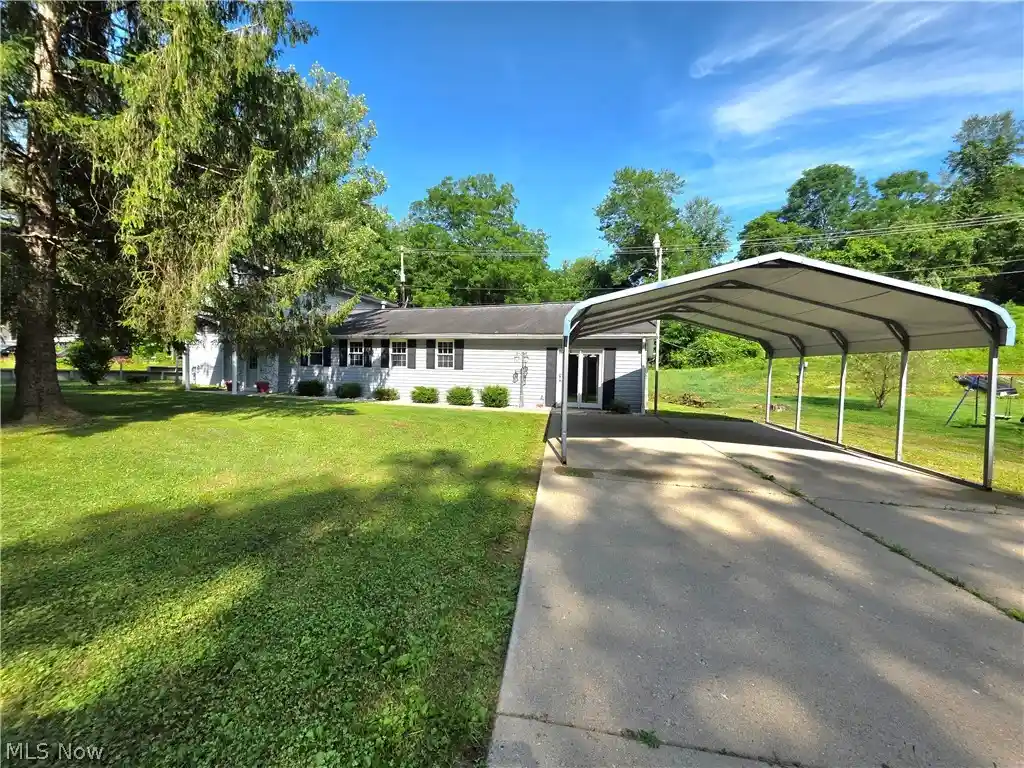 Photo 1 of Single family home for sale at 8908 Southern Hwy, Rockport, WV 26169 | MLS# 5224478 | Listing updated on 2026-10-23