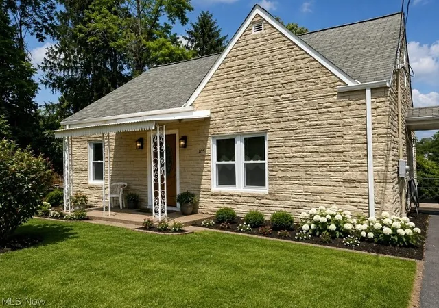 2nd image of 105 Church St, Weirton, WV 26062 | MLS# 5224658