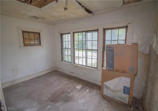 Photo 4 of Sale Pending at 12718 Ferris Ave, Cleveland, OH 44105 | MLS# 5224646 | Listing updated on 2026-07-24