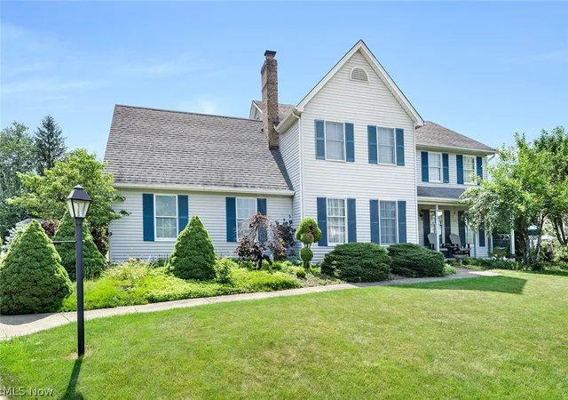 2nd image of 3053 Chablis Ln, Youngstown, OH 44514 | MLS# 5224270