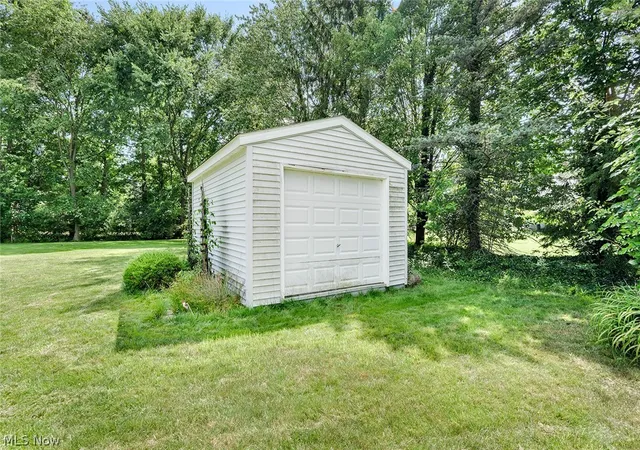 50th image of 3053 Chablis Ln, Youngstown, OH 44514 | MLS# 5224270