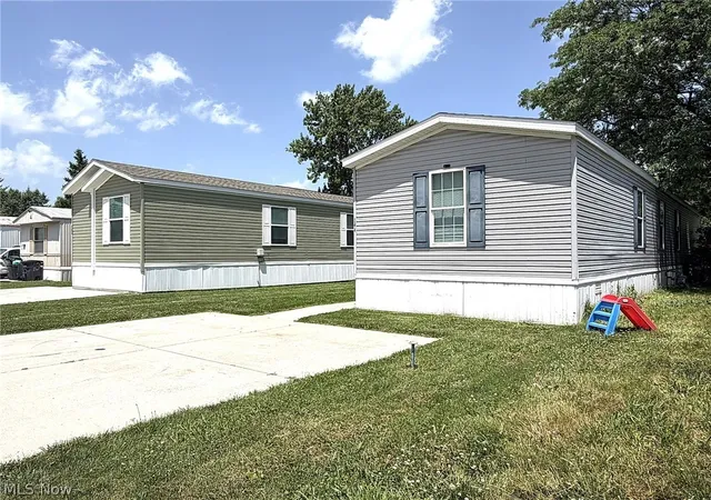 Photo 42 of Single family home for sale at 144 Virginia Ave, Elyria, OH 44035 | MLS# 5224731 | Listing updated on 2026-09-01