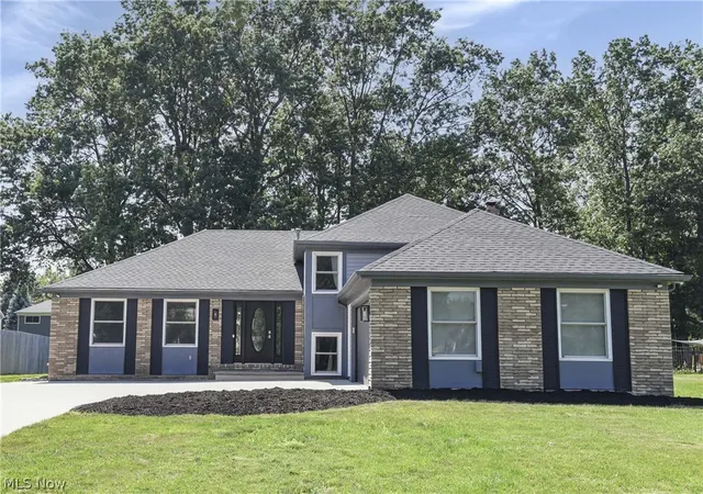 2nd image of 1738 Coes Post Run, Westlake, OH 44145 | MLS# 5224742